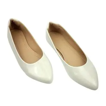 Sapatilha feminina em verniz off white - Código 16692754001-9